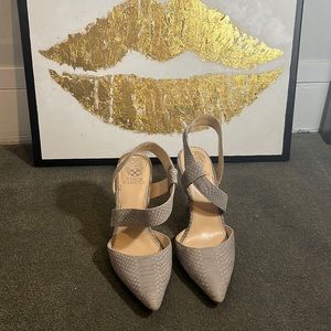Vince camuto grey heels